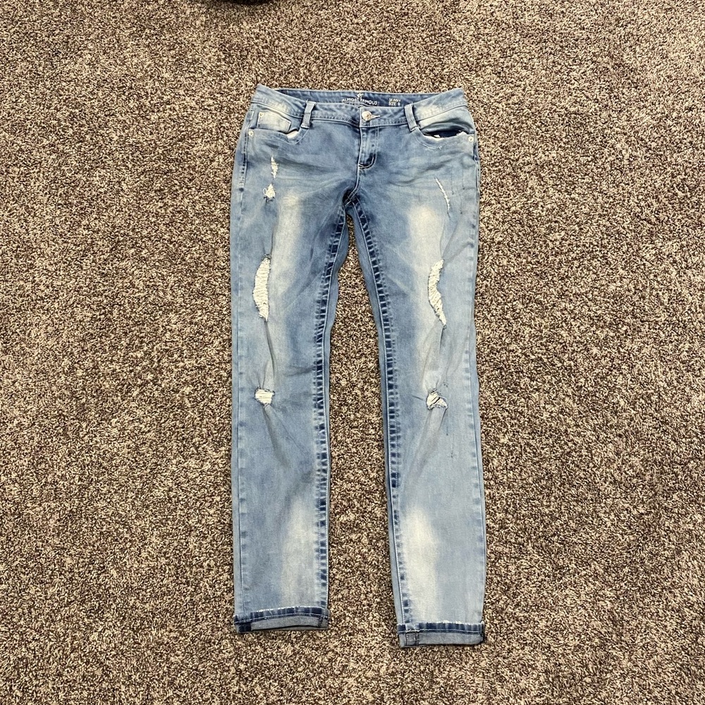 Almost famous stretchy jeans distressed
